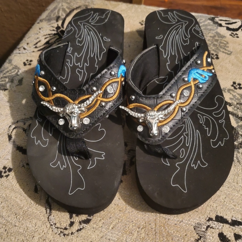 Longhorn Black Sandals
